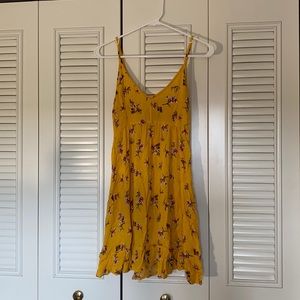 Yellow flower pattered size medium dress Rue21